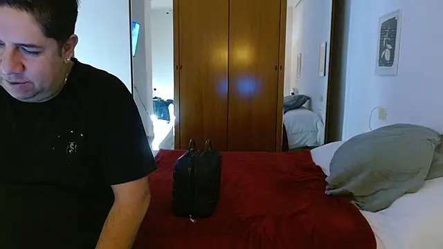 Snapshot of THIAGOEVA chatting on September 29, 2025, 8:30 am THIAGOEVA online show from September 29, 2025, 8:30 am