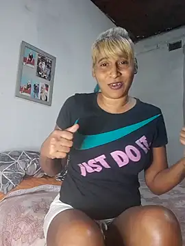 Goodgirlsue 77 online show from November 30, 2025, 6:45 pm