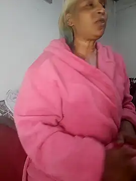 Snapshot of Goodgirlsue_77 chatting on January 18, 2026, 8:34 pm Goodgirlsue 77 online show from January 18, 2026, 8:34 pm