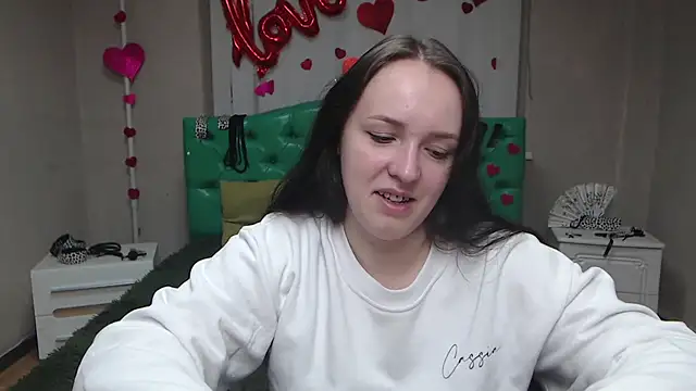 Snapshot of IsabelBlackberry chatting on October 15, 2025, 5:18 am IsabelBlackberry online show from October 15, 2025, 5:18 am