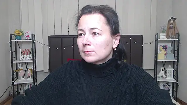 MarieSho online show from October 15, 2025, 6:13 am