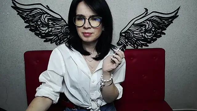 Snapshot of JasmineKouch chatting on February 9, 2025, 6:26 pm JasmineKouch online show from February 9, 2025, 6:26 pm