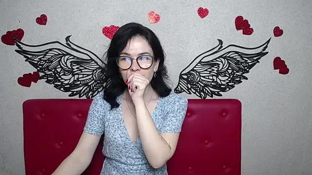 Snapshot of JasmineKouch chatting on March 17, 2025, 12:30 am JasmineKouch online show from March 17, 2025, 12:30 am