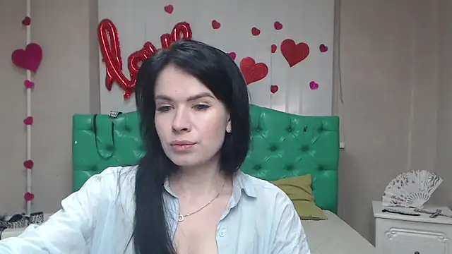 Snapshot of JasmineKouch chatting on May 2, 2026, 5:56 am JasmineKouch online show from May 2, 2026, 5:56 am