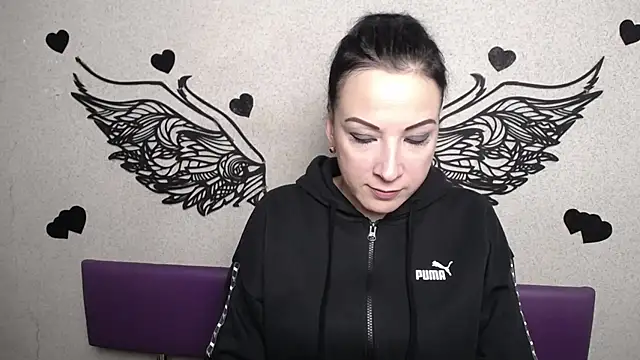 Snapshot of ElizabethSho chatting on February 13, 2026, 6:15 pm ElizabethSho online show from February 13, 2026, 6:15 pm