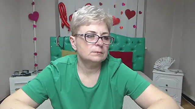 EmiliaGree online show from March 26, 2026, 6:13 pm