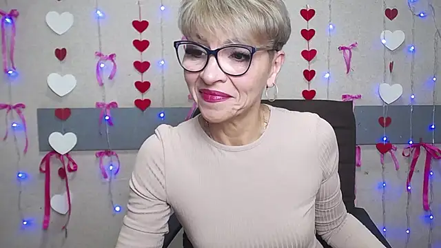 Snapshot of EllaBonito chatting on January 26, 2025, 6:38 am EllaBonito online show from January 26, 2025, 6:38 am