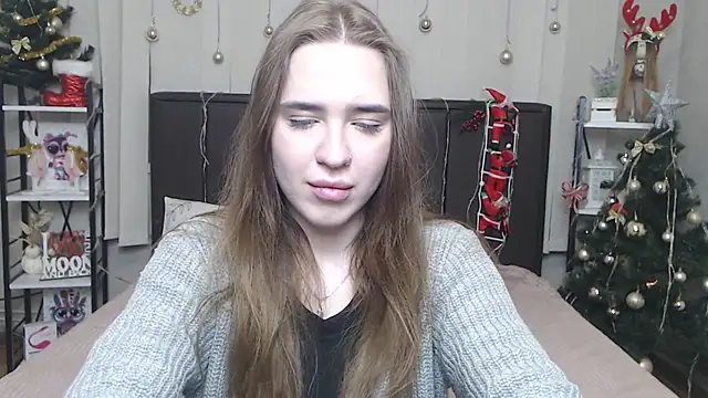 LauraHlot online show from January 11, 2026, 6:35 pm