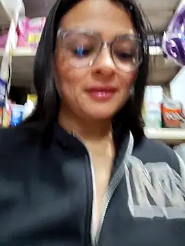 Linda Lars online show from January 9, 2026, 2:47 am