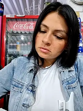 Linda Lars online show from April 7, 2026, 2:23 am