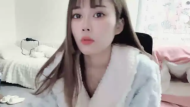 Jia-Xin- online show from December 29, 2024, 3:24 pm