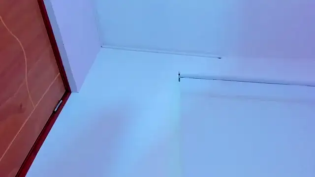 Snapshot of silvana__miller chatting on February 14, 2025, 7:33 pm silvana miller online show from February 14, 2025, 7:33 pm