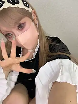 alice  1111 online show from March 26, 2026, 12:44 pm