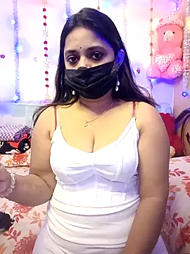 nisha baby2 online show from January 4, 2025, 3:17 pm