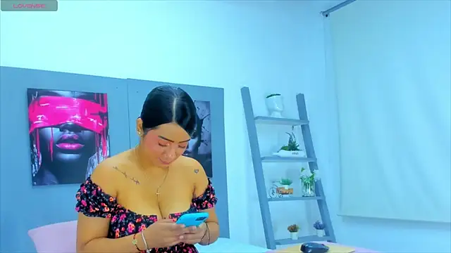 Snapshot of Gema-lexy chatting on October 9, 2025, 12:14 pm Gema-lexy online show from October 9, 2025, 12:14 pm