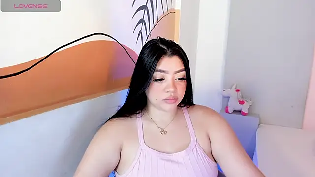 MelissaWhite4 online show from December 10, 2024, 9:11 pm