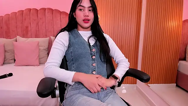 ariel jonees online show from December 16, 2024, 5:00 pm