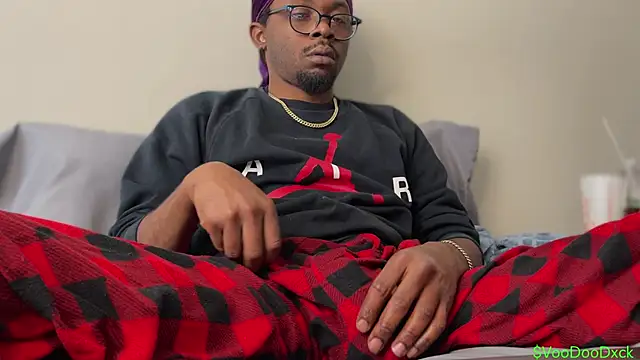 MobyDxck online show from December 16, 2025, 8:03 pm