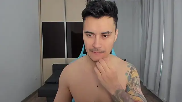 MatMalonne online show from December 17, 2025, 7:03 am