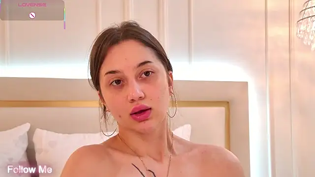 MaryReel online show from September 23, 2025, 3:09 am