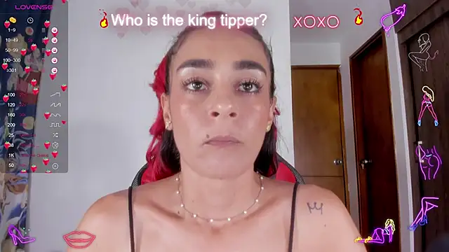 Snapshot of serafelle chatting on December 12, 2024, 12:48 am serafelle online show from December 12, 2024, 12:48 am