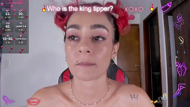 Snapshot of serafelle chatting on December 27, 2024, 5:09 am serafelle online show from December 27, 2024, 5:09 am