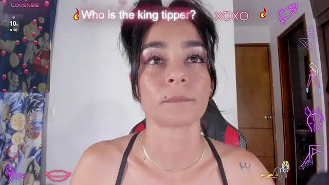 Snapshot of serafelle chatting on January 15, 2025, 6:33 am serafelle online show from January 15, 2025, 6:33 am