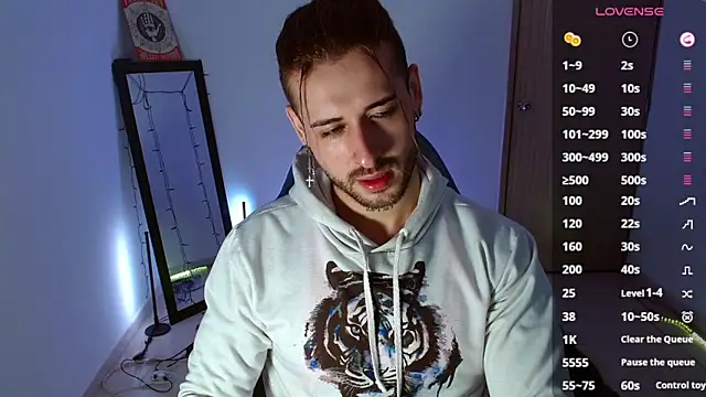 Ares blue online show from February 22, 2025, 11:46 am