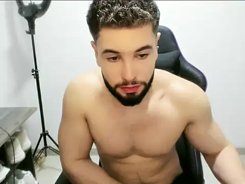 Antony cast online show from March 7, 2026, 4:20 am