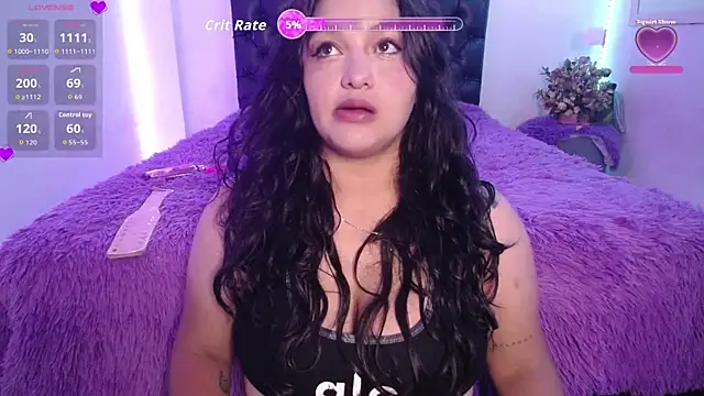 Laurenkenner  online show from April 10, 2026, 6:23 pm