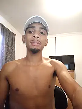 29YOURZ 28  online show from December 2, 2024, 9:35 am