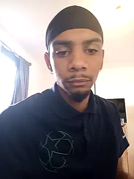 29YOURZ 28  online show from December 7, 2024, 7:38 am