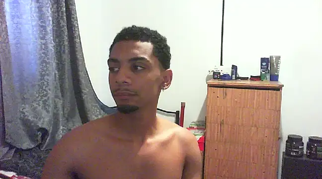 29YOURZ 28  online show from February 5, 2025, 10:30 am