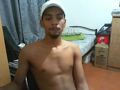 29YOURZ 28  online show from October 13, 2025, 3:56 pm