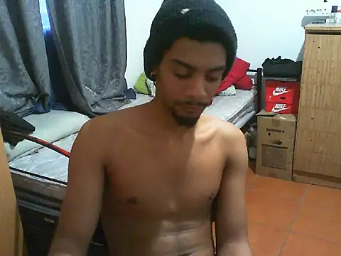 29YOURZ 28  online show from October 18, 2025, 4:30 pm