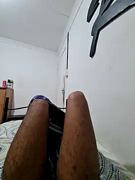 29YOURZ 28  online show from February 3, 2026, 8:30 am