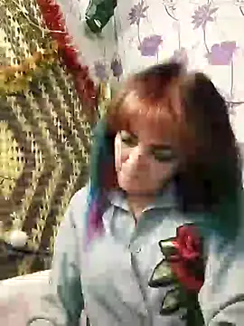 Snapshot of SweetLeila40 chatting on December 29, 2024, 10:14 pm SweetLeila40 online show from December 29, 2024, 10:14 pm