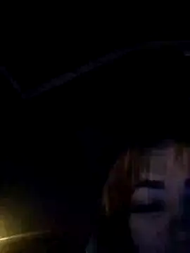 Snapshot of SweetLeila40 chatting on December 31, 2024, 10:34 pm SweetLeila40 online show from December 31, 2024, 10:34 pm