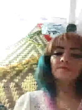 Snapshot of SweetLeila40 chatting on January 1, 2025, 2:30 am SweetLeila40 online show from January 1, 2025, 2:30 am