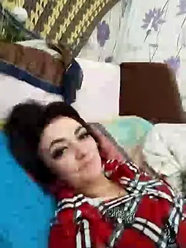 Snapshot of SweetLeila40 chatting on January 11, 2025, 9:26 am SweetLeila40 online show from January 11, 2025, 9:26 am