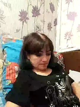 Snapshot of SweetLeila40 chatting on January 24, 2025, 3:22 am SweetLeila40 online show from January 24, 2025, 3:22 am