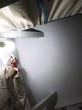 Snapshot of SweetLeila40 chatting on February 16, 2025, 6:10 pm SweetLeila40 online show from February 16, 2025, 6:10 pm