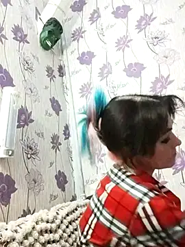 Snapshot of SweetLeila40 chatting on February 24, 2025, 11:52 pm SweetLeila40 online show from February 24, 2025, 11:52 pm