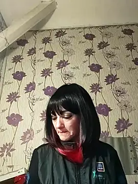 Snapshot of SweetLeila40 chatting on March 7, 2025, 5:17 pm SweetLeila40 online show from March 7, 2025, 5:17 pm