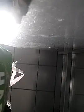 Snapshot of SweetLeila40 chatting on November 8, 2025, 7:56 pm SweetLeila40 online show from November 8, 2025, 7:56 pm