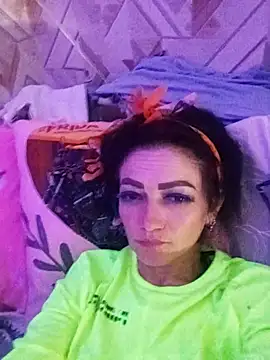 Snapshot of SweetLeila40 chatting on November 27, 2025, 3:30 am SweetLeila40 online show from November 27, 2025, 3:30 am