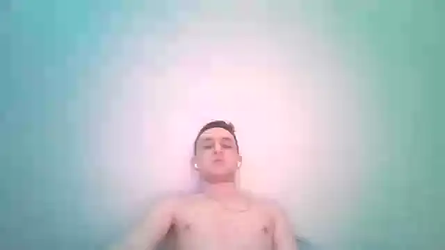 Snapshot of NimFF123 chatting on December 15, 2024, 4:04 pm NimFF123 online show from December 15, 2024, 4:04 pm