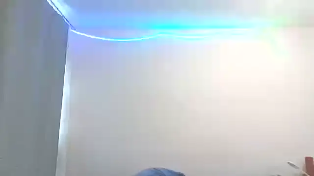 Snapshot of NimFF123 chatting on February 11, 2025, 10:15 am NimFF123 online show from February 11, 2025, 10:15 am