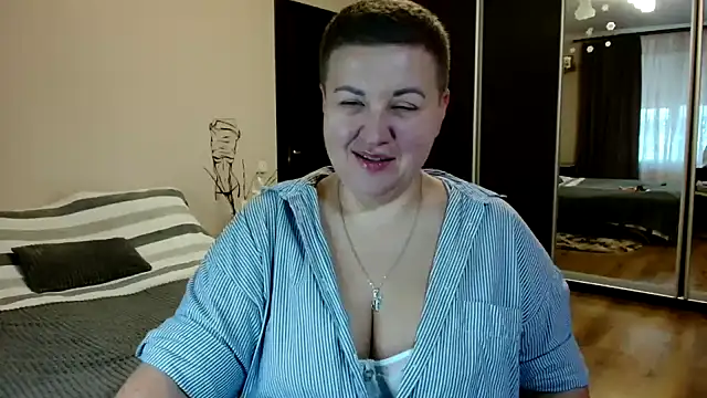 Annet1912 online show from December 4, 2025, 8:23 am