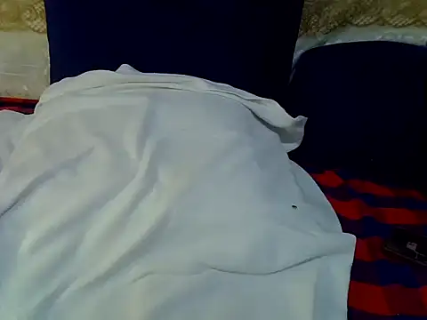 Snapshot of Soft_gal12 chatting on March 15, 2026, 9:26 am Soft gal12 online show from March 15, 2026, 9:26 am